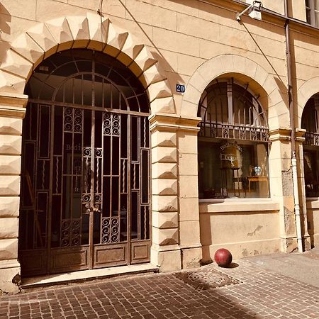Le Tailleur, Centre Historique, Fibre, Climatisation, Ess, Rez-De-Chaussee, Bedinshop Romans-sur-Isère المظهر الخارجي الصورة